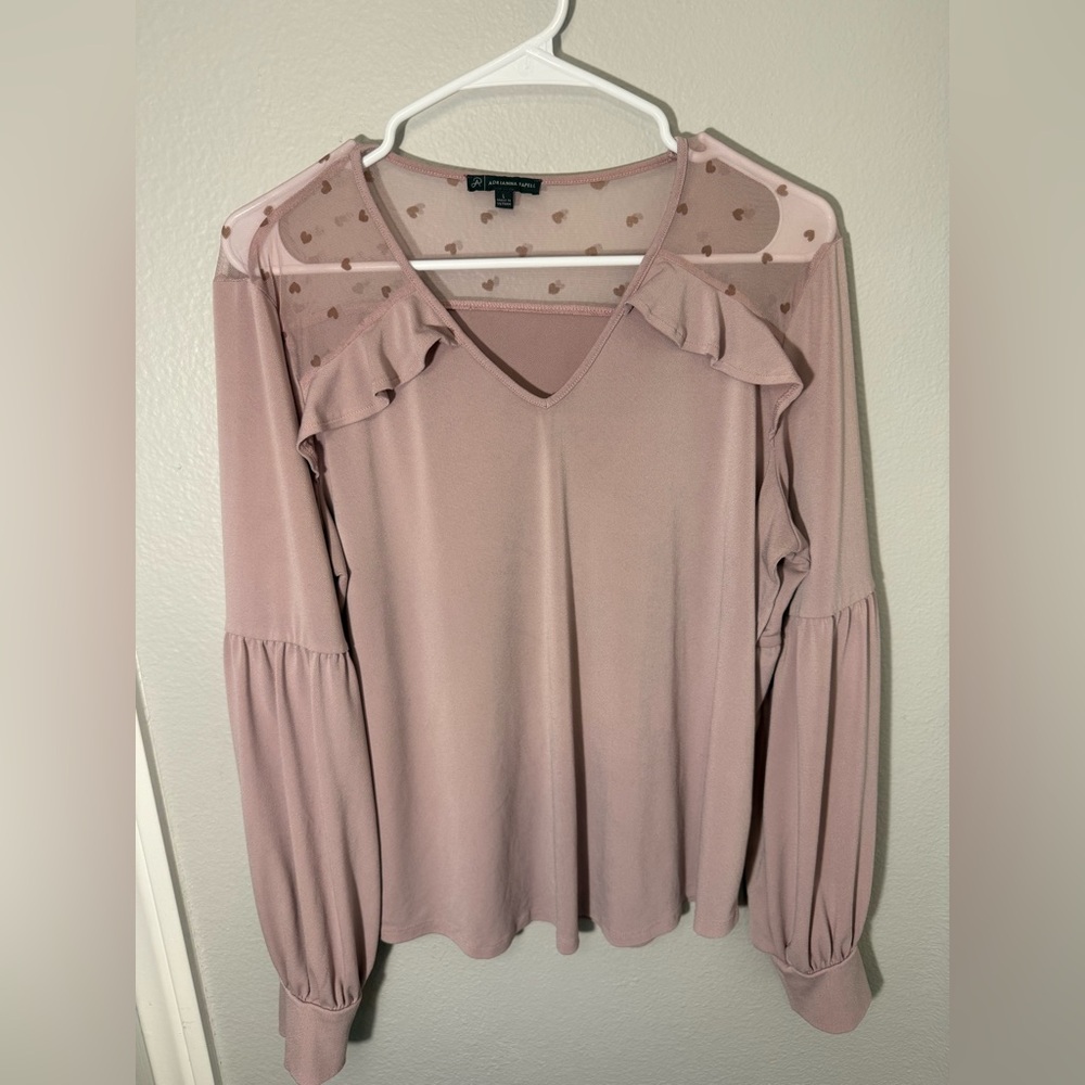Adrianna Papell‎ Blush/Lavendar Heart Detail Blouse
